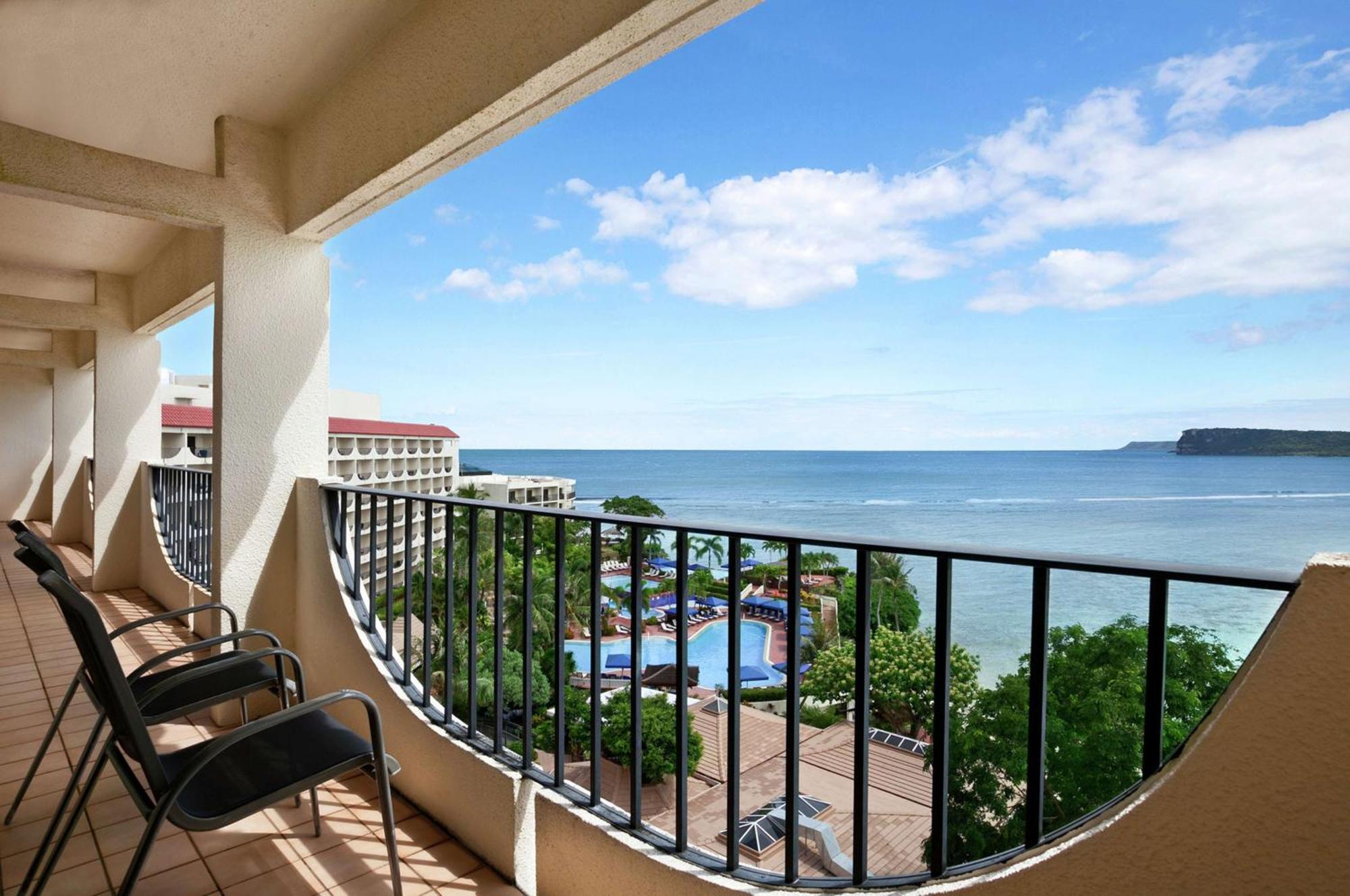 Hilton Guam Resort & Spa Tumon Eksteriør billede